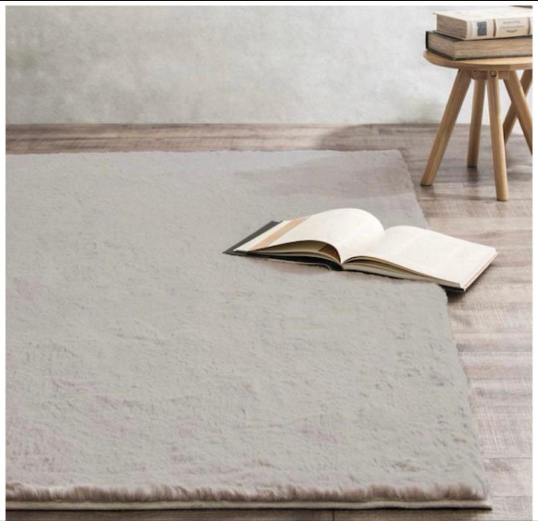 【未使用】　ニトリ　ウサギラグ3 LMO USO1 200×200