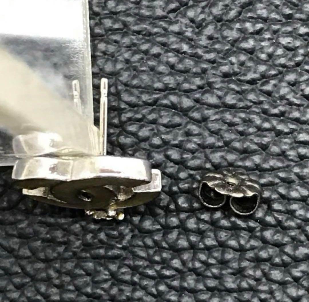 CHANEL ダブルCロゴ ピアス(片耳用)