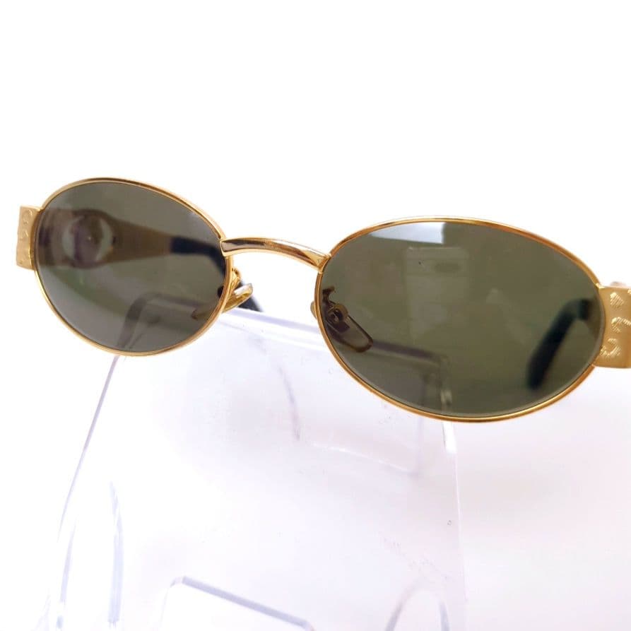 VERSACE　サングラス　メデューサ　ゴールド　細工　レディース