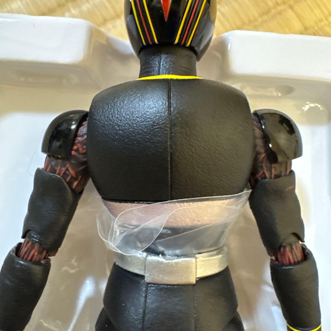 フィギュアーツ 真骨彫 仮面ライダーBLACK ブラック 訳アリ品