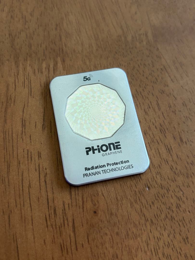 PHIONE GRAPHENE 携帯用 電磁波プロテクト [4G/5G対応]
