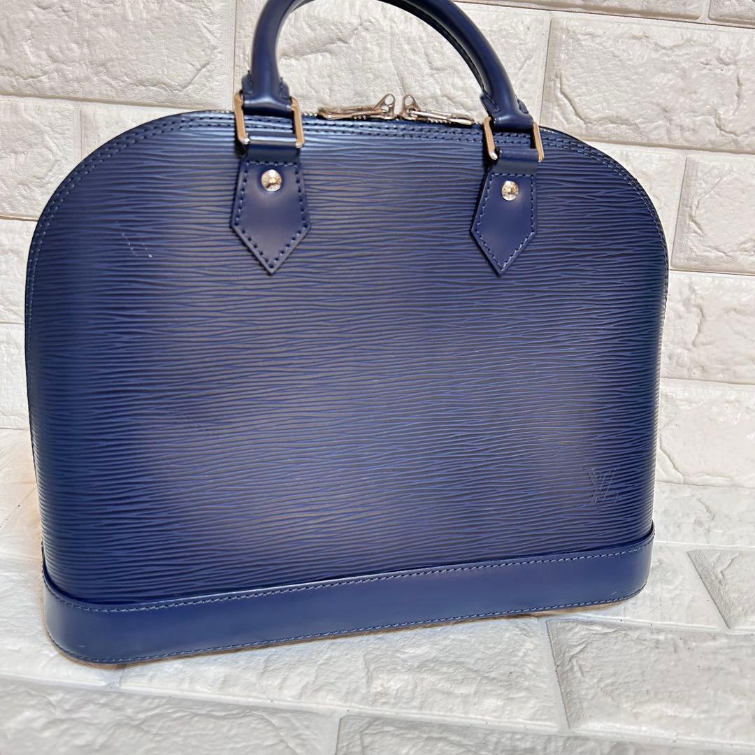 【美品】LOUIS VUITTON エピ　アルマ　ハンドバッグ　南京錠　鍵付き