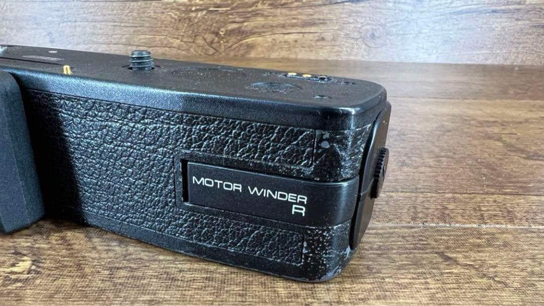 Leica　MOTOR WINDER R 57064 R7 グリップ 14317