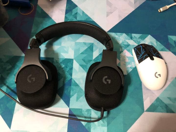 ヘッドホン G433