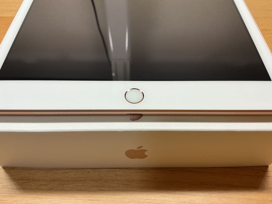 Apple iPad 第７世代　Wi-Fi 32GB バッテリー容量87%