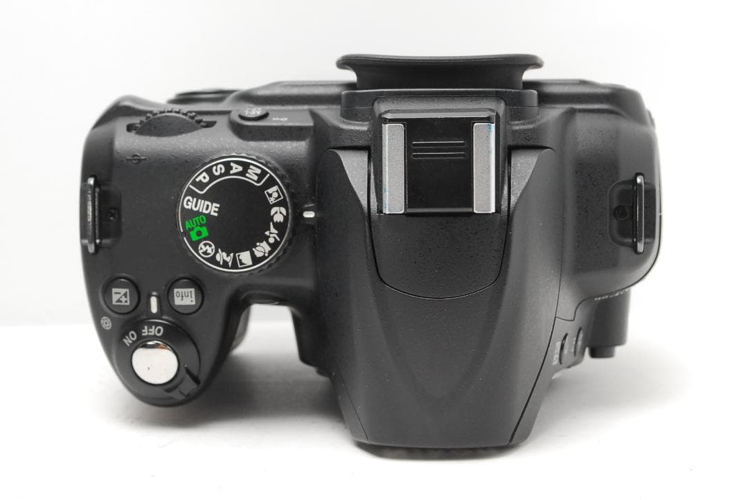 ohencx852sf 　Nikon D3000　ボディのみ