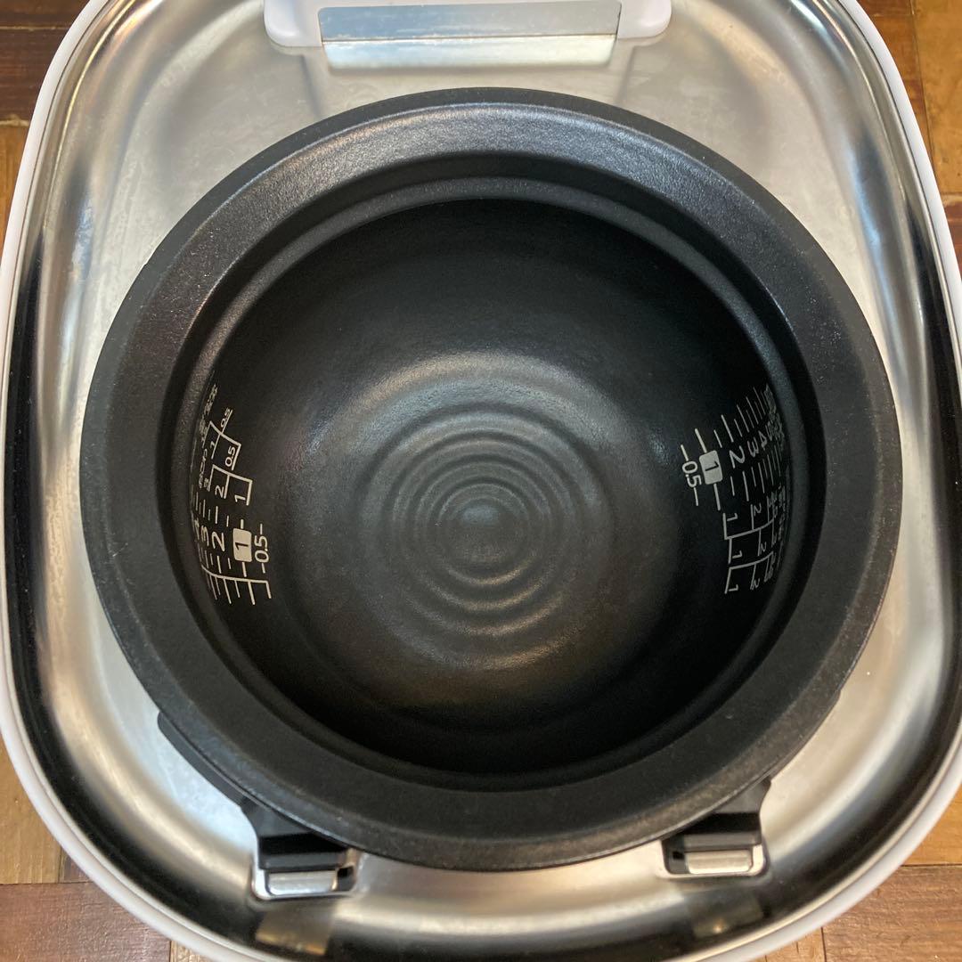 値下げ不可　タイガー 炊飯器 土鍋圧力IHジャー JRX-T100 5.5号