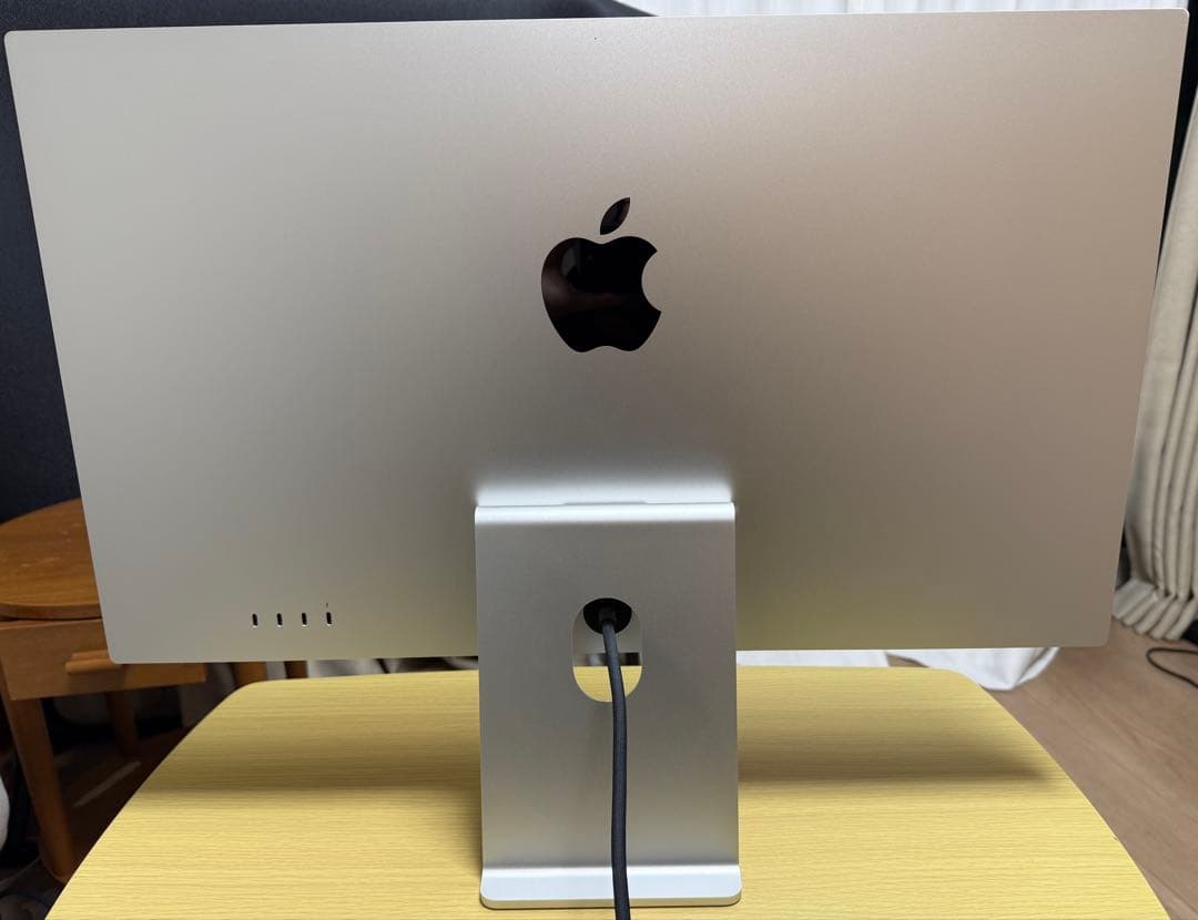 Apple Studio Display 27 5K 傾き調整スタンド　美品