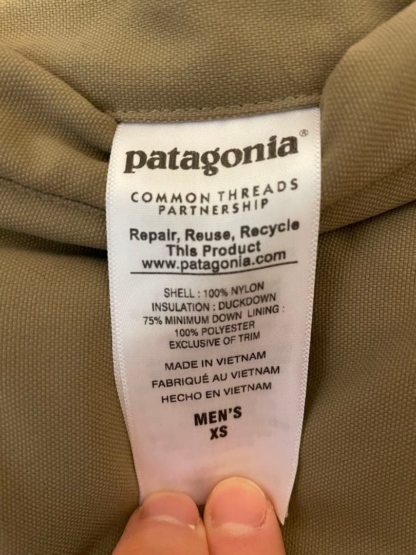 Patagonia リバーシブルダウンベスト