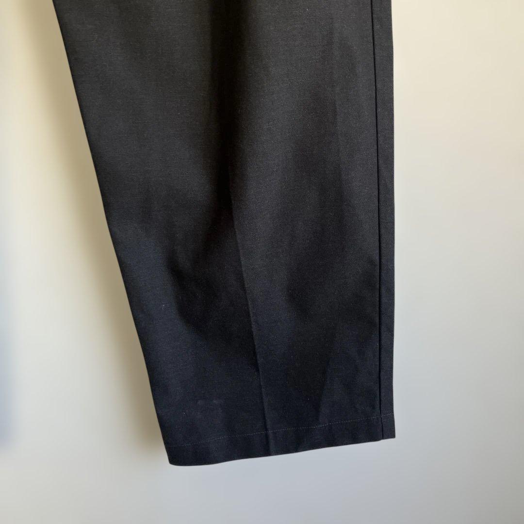 パンツ 25 STILL BY HAND Deep tuck pressed pants