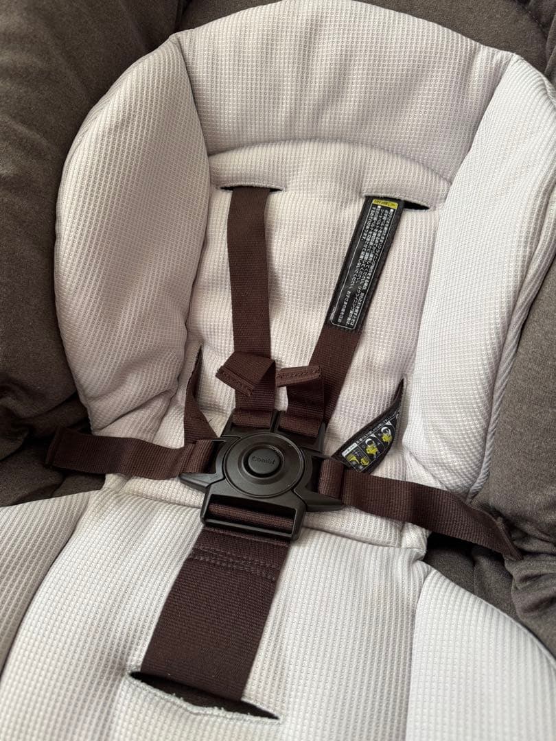 美品 Combi コンビ ネムリラ 電動　ブラウン　動作確認済！！