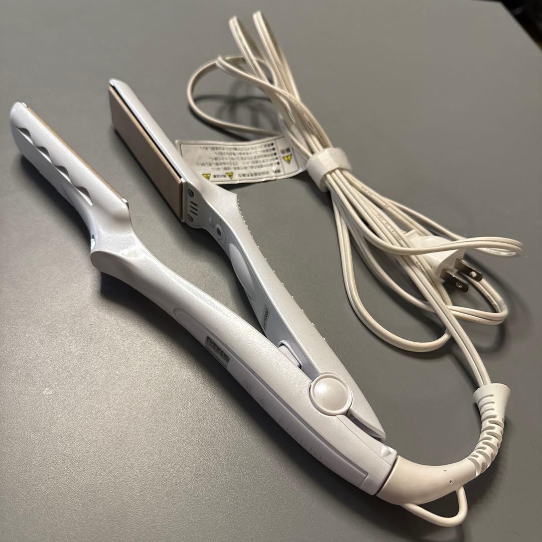 KINUJO 絹女 ストレートアイロン 動作確認済み　（LM-125）