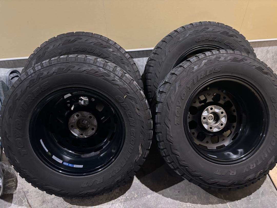 じ*ん様 RAYS DAYTONA M9 16インチ RTタイヤ　RAV4等