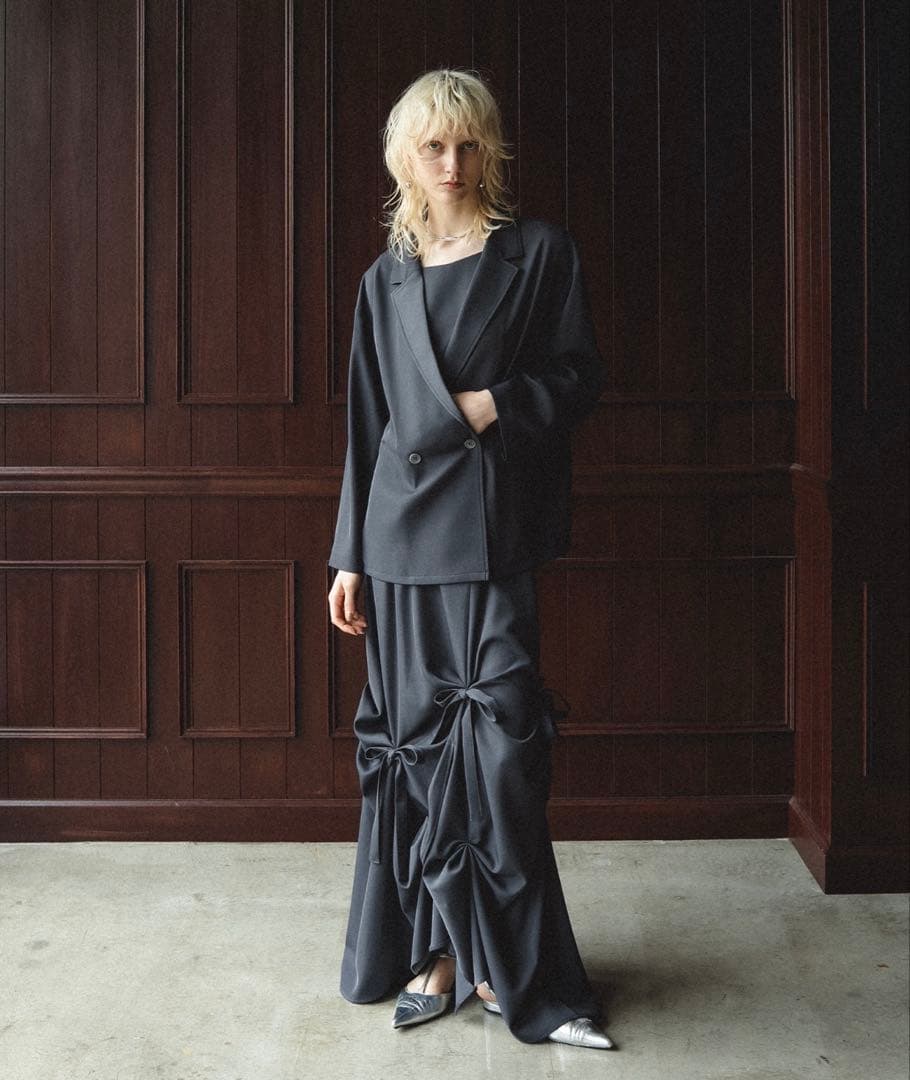 【et.UNIVER】Frourish attached dress