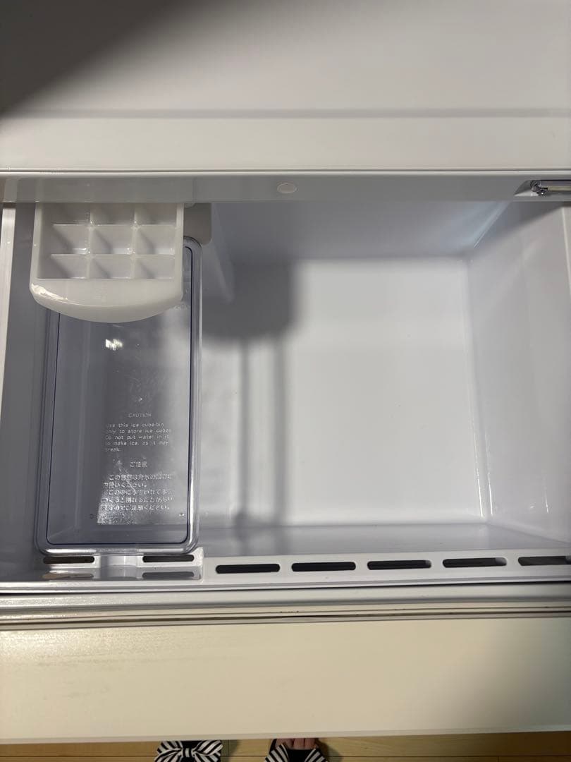 【AQUA】3ドア冷蔵庫【AQR−27K−W】