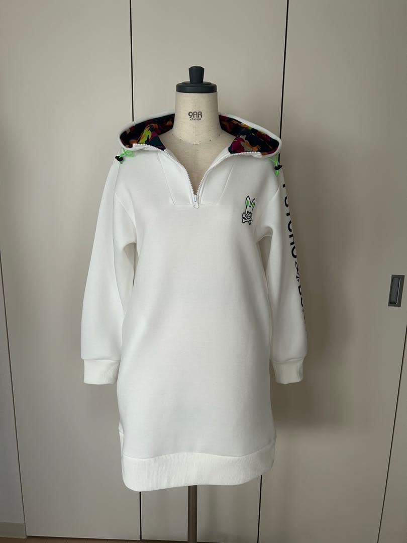 サイコバニー/パーカーワンピース/Sサイズ/タグなし/未使用品