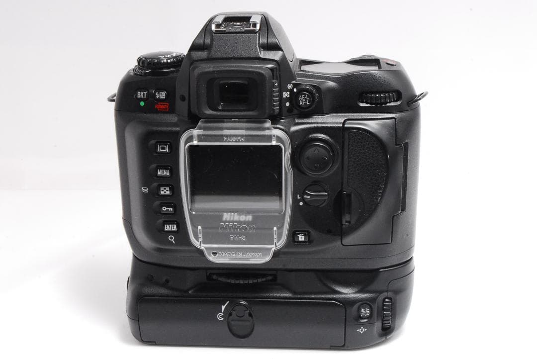 Nikon D100 + 18-55mm｜バッテリーグリップ付