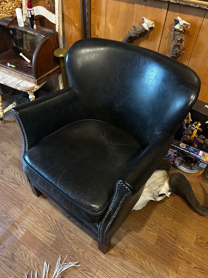 HALO ブラッククラブソファー　廃盤