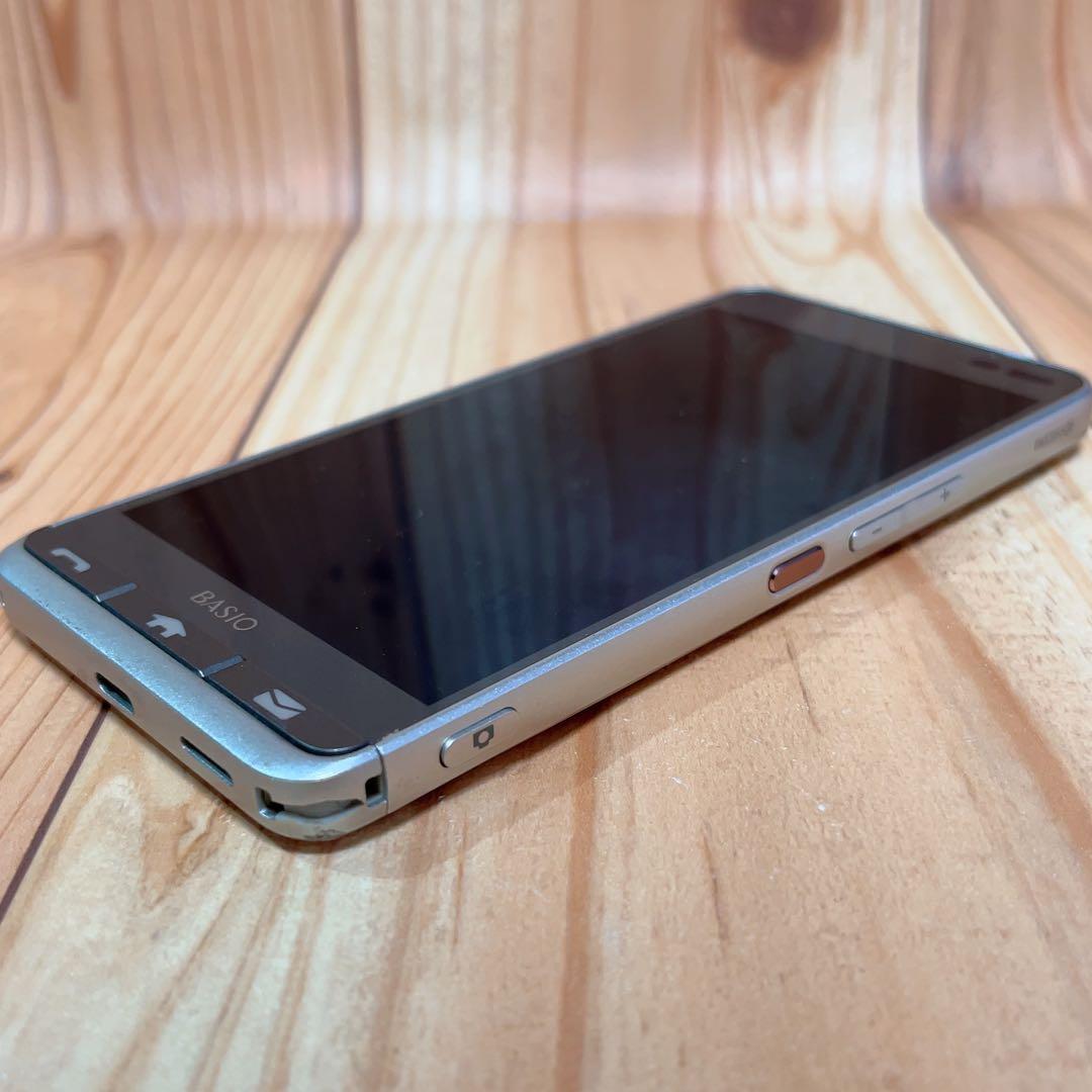 SIMフリー 本体 BASIO 3 KYV43 32 GB 174G4 ゴールド