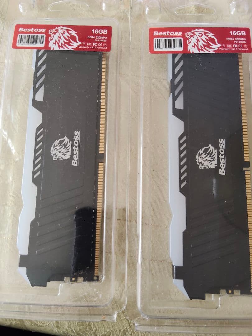 装着のみ　ゲーミング DDR4 16GB メモリ2枚 32GB RGB