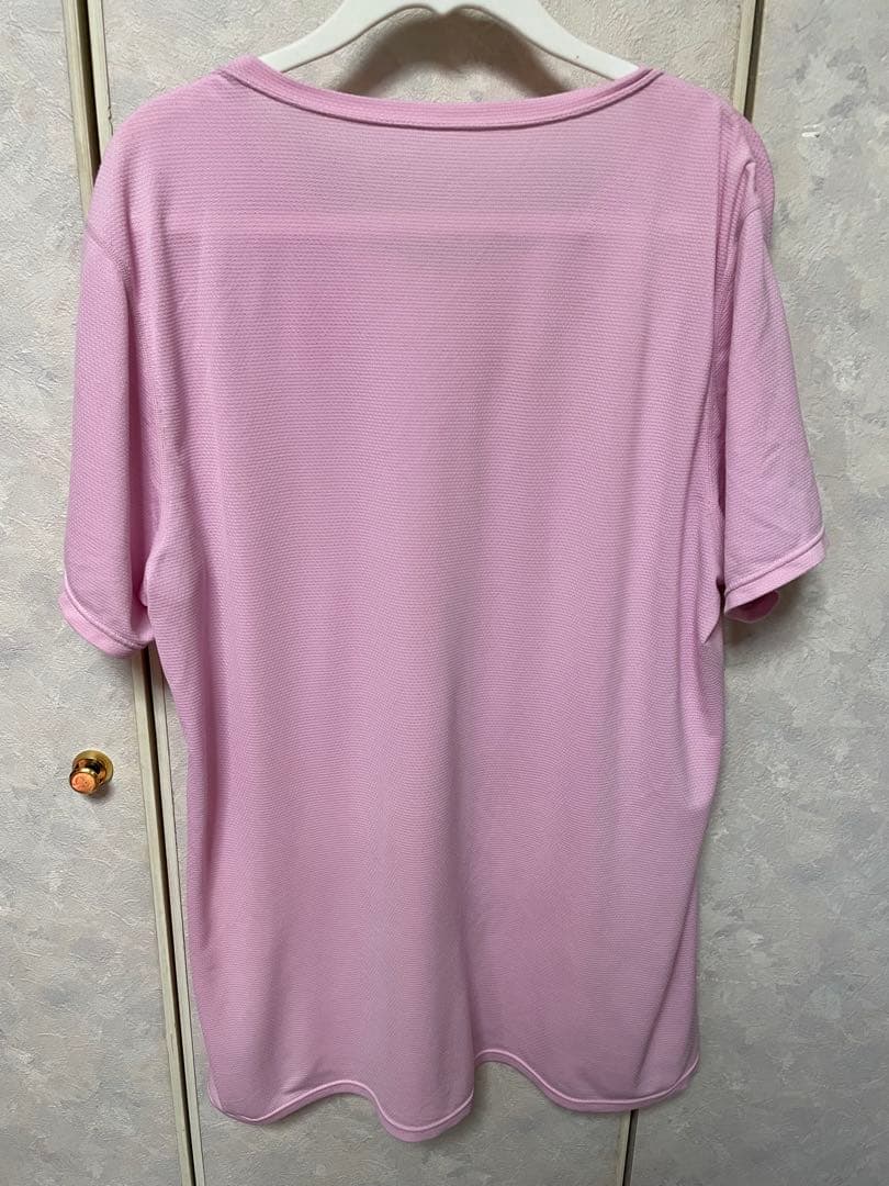 ベネクス　Tシャツ