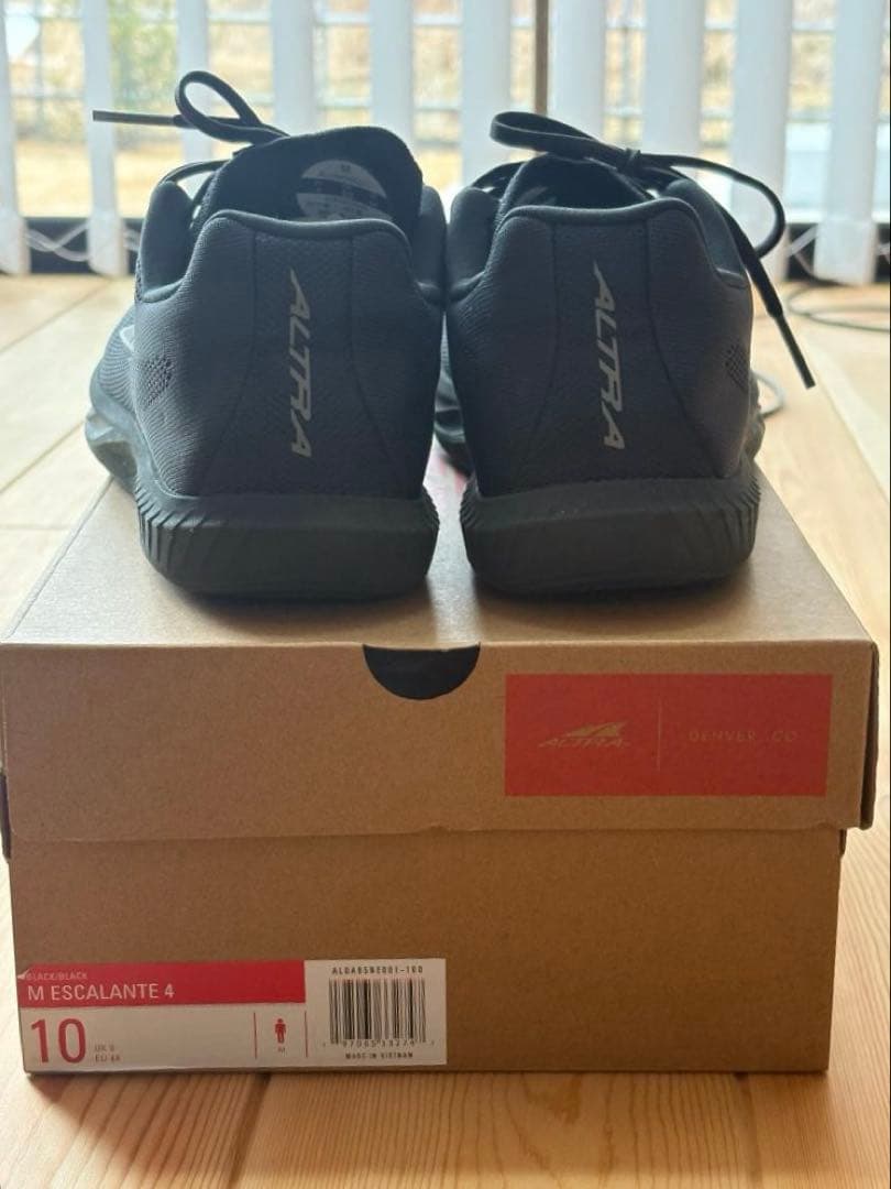 ALTRA アルトラ ESCALANTE 4 エスカランテ4 28.0cm