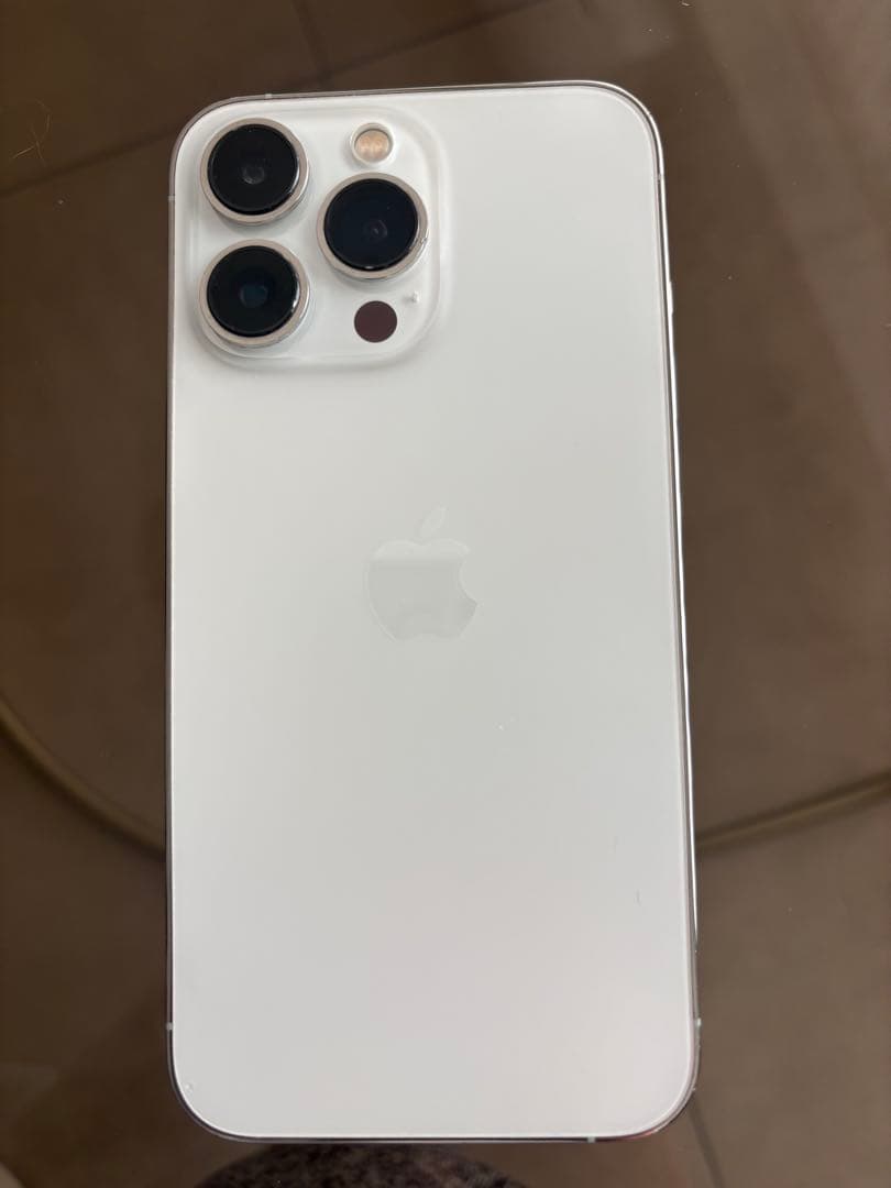 ディスプレイ交換済み美品Apple iPhone 13 Pro シルバー 本体