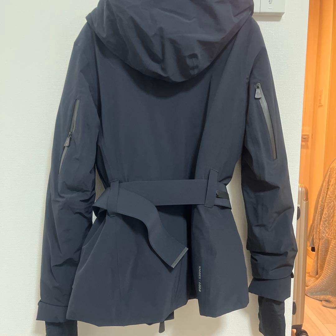 MONCLER ネイビー フードジャケット