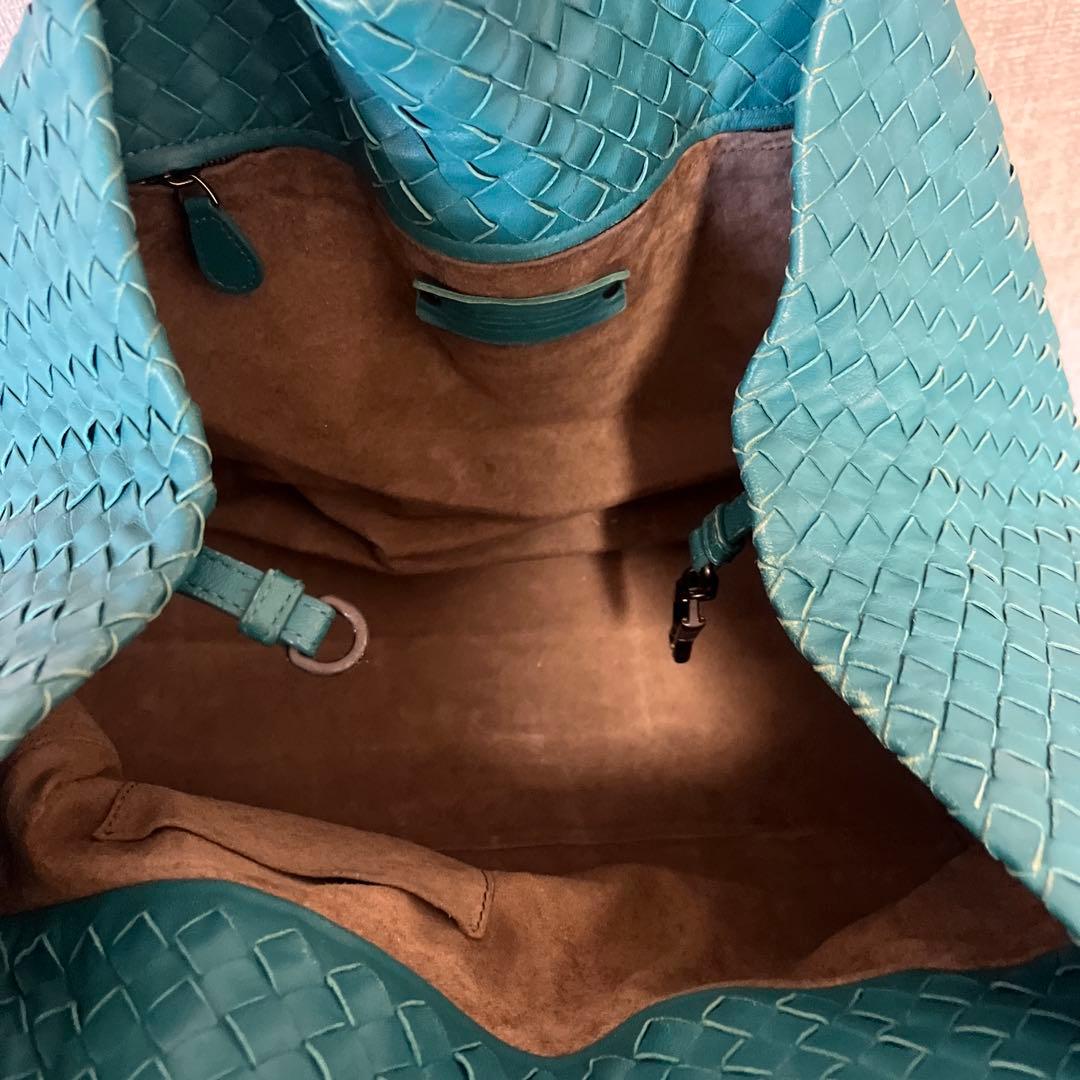 ボッテガヴェネタ　ティール編み込みレザーショルダーバッグ