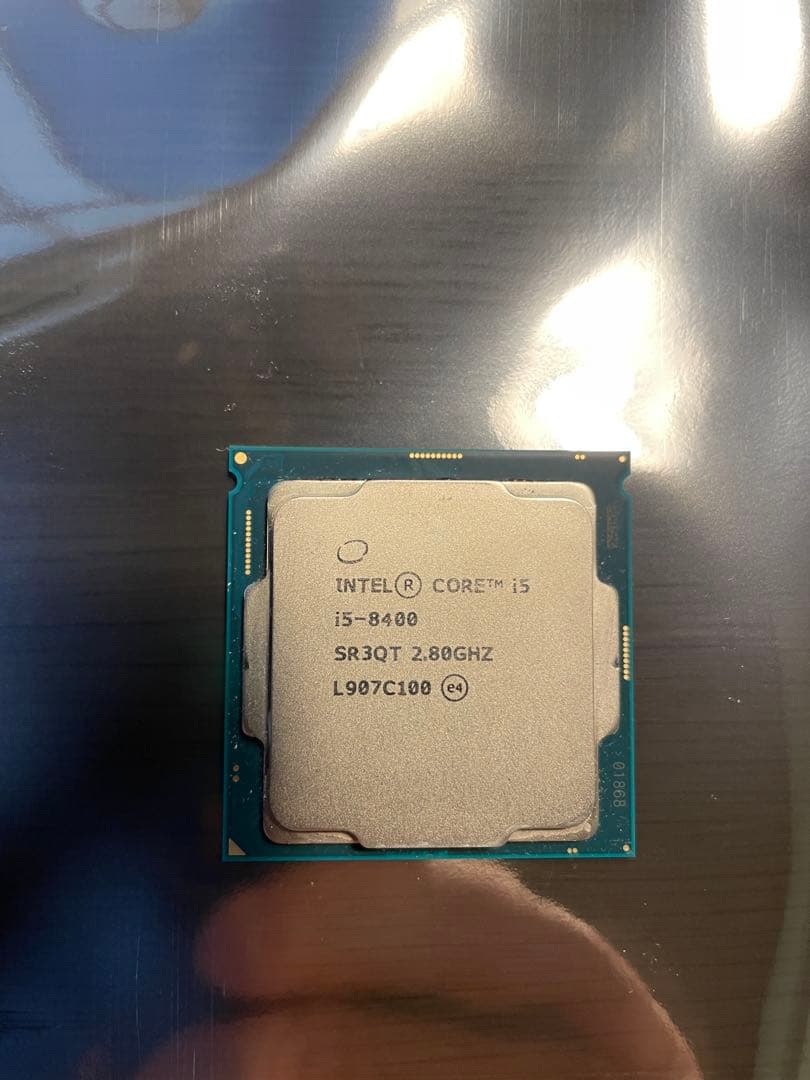 玄人志向RX-6400LP、i5-8400、Samsung 8GB DDR4×2