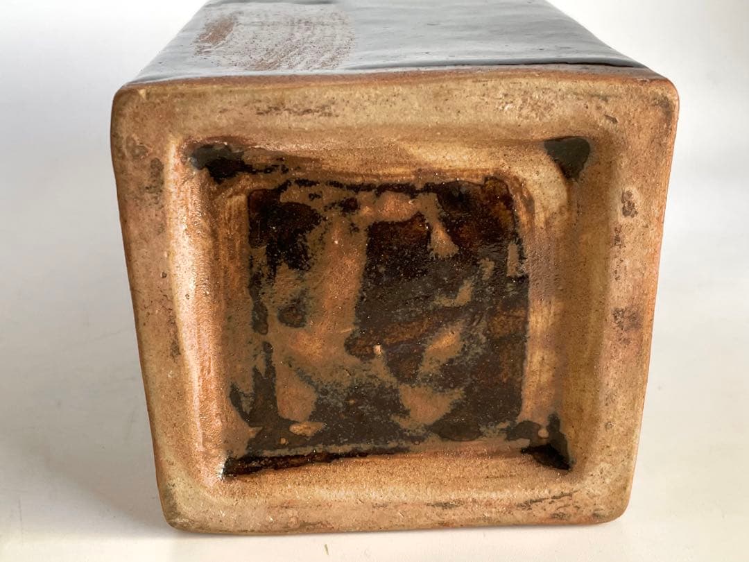 陶芸家　人間国宝　浜田庄司　？　濱田庄司　角瓶　鉄釉　花瓶　花入　民芸　民藝