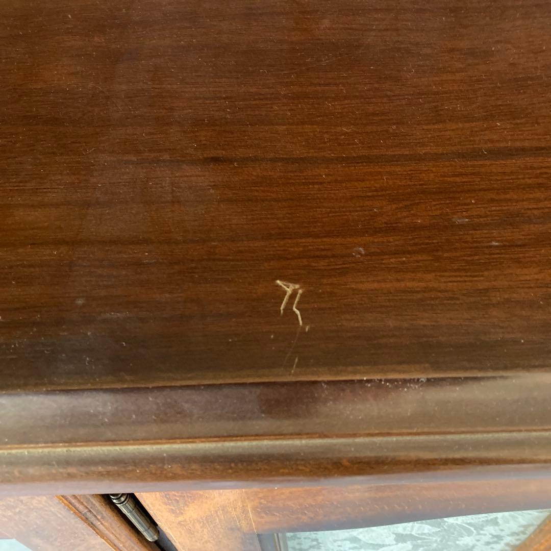 カリモク食器棚