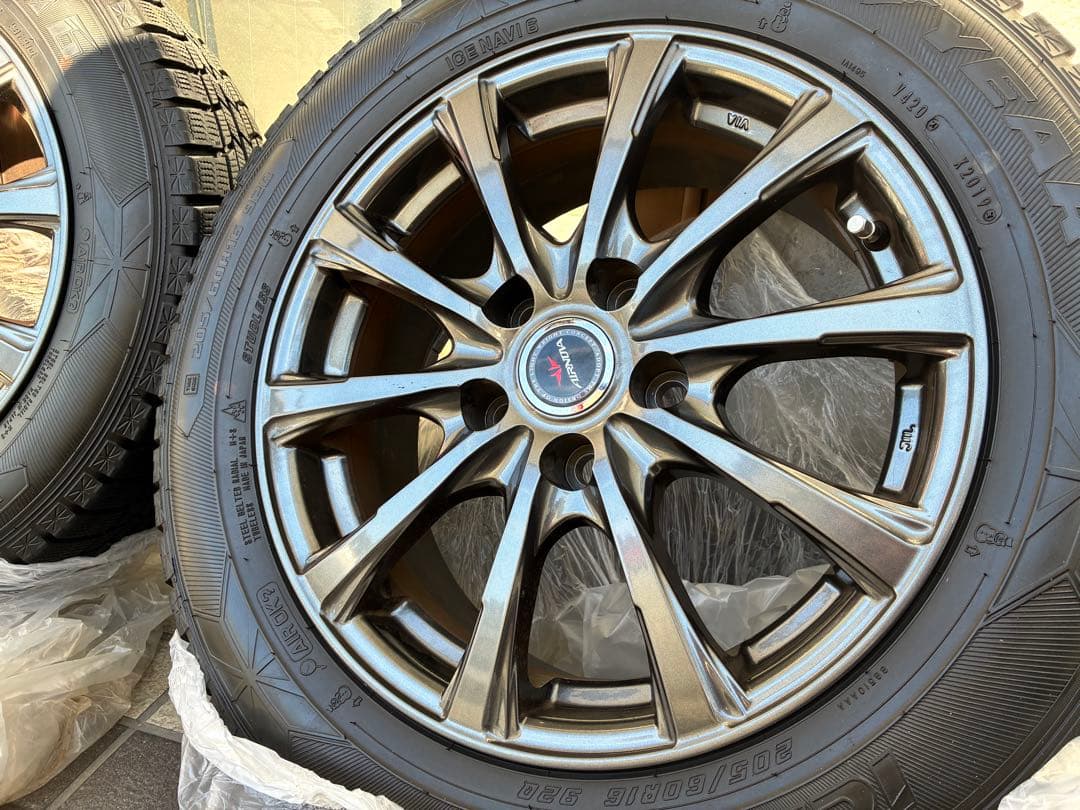 AIRNOVA ホイール付き　スタッドレスタイヤ　4本セット　16インチ