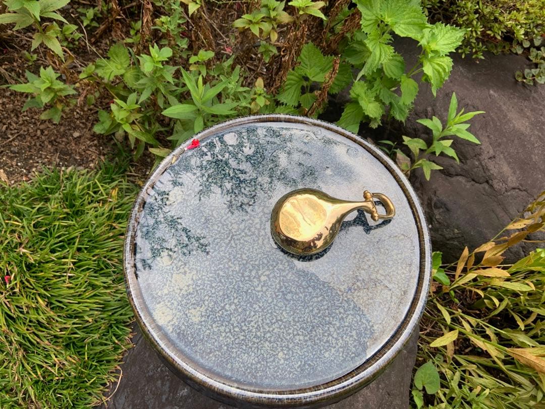 J*0様 GUCCI イタリア製 真鍮 ハンマード仕上げ スプーン型 アンティー