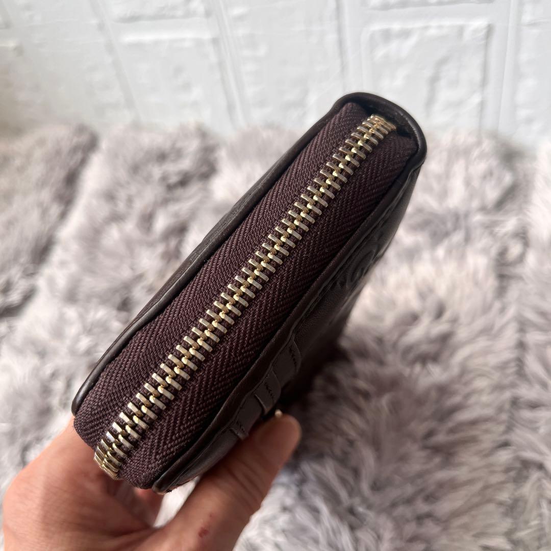 美品✨GUCCI ラウンドファスナー　シマ　リボン　ブラウン　長財布　レディース