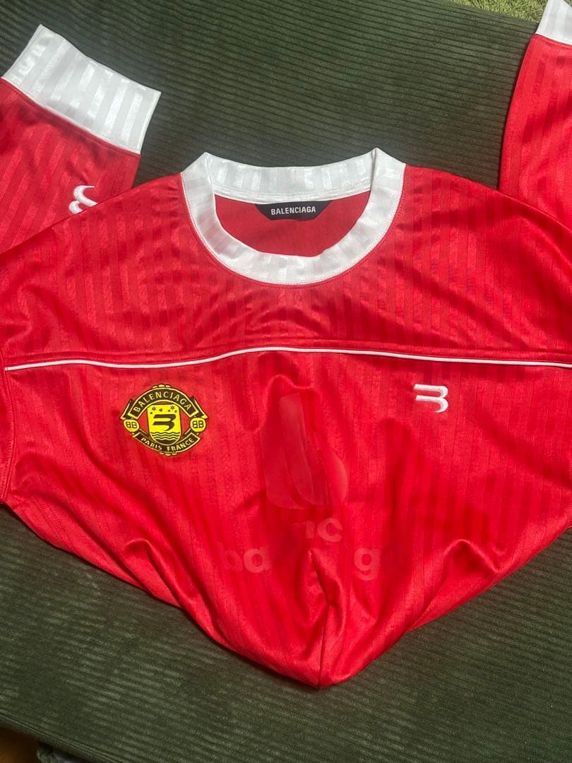 balenciagaユニフォームスカーフ