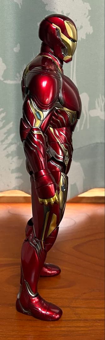 アイアンマン・マーク50 ムービー・マスターピース 1/6 フィギュア