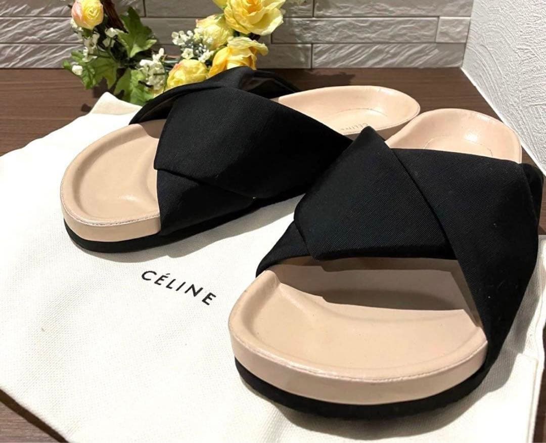 CÉLINE セリーヌ　celine ブラック サンダル 35
