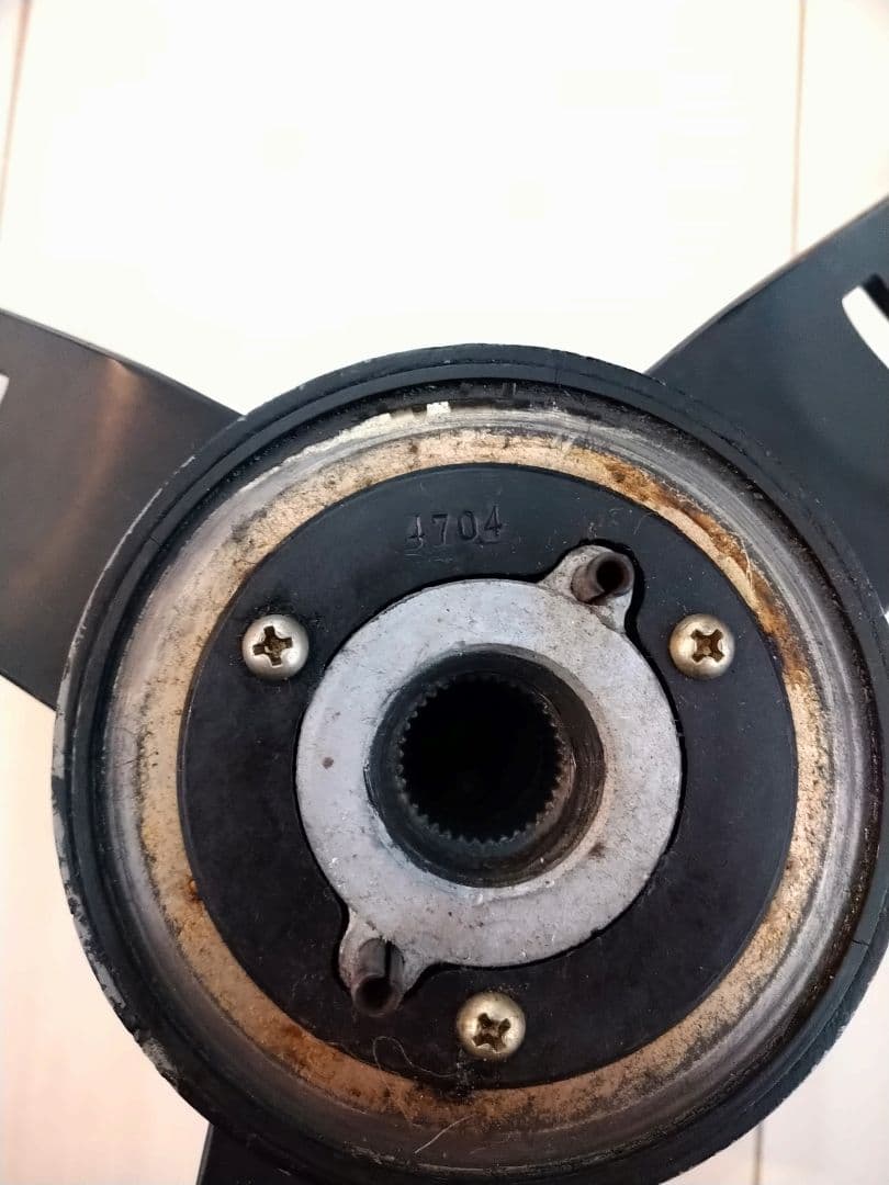 フェアレディＺ・S30Z・240ZG・純正・ステアリング・ハンドル