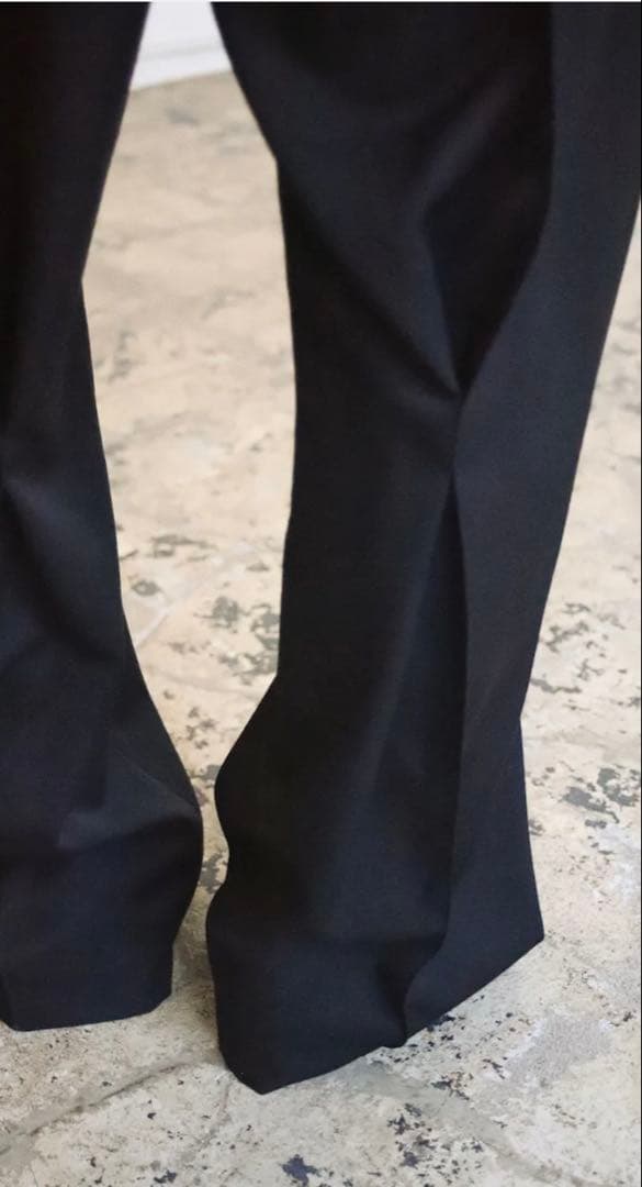 パンツ KHOKI 25AW Tuck-detail pants size 4