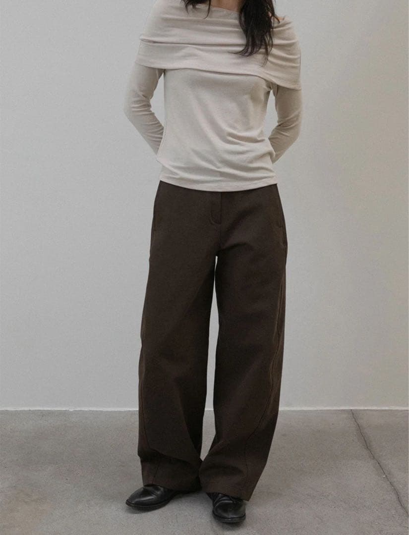 <ohtoro> Belted Curved Pantsブラウンベルト付き