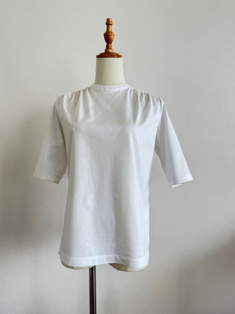 deres デレス first class Tシャツ 半袖 白