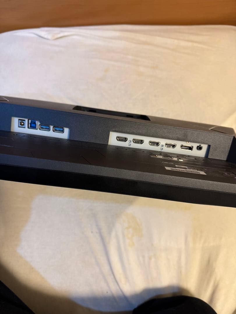 ASUS TUF Gaming VG28UQL1A 28インチ / 4K