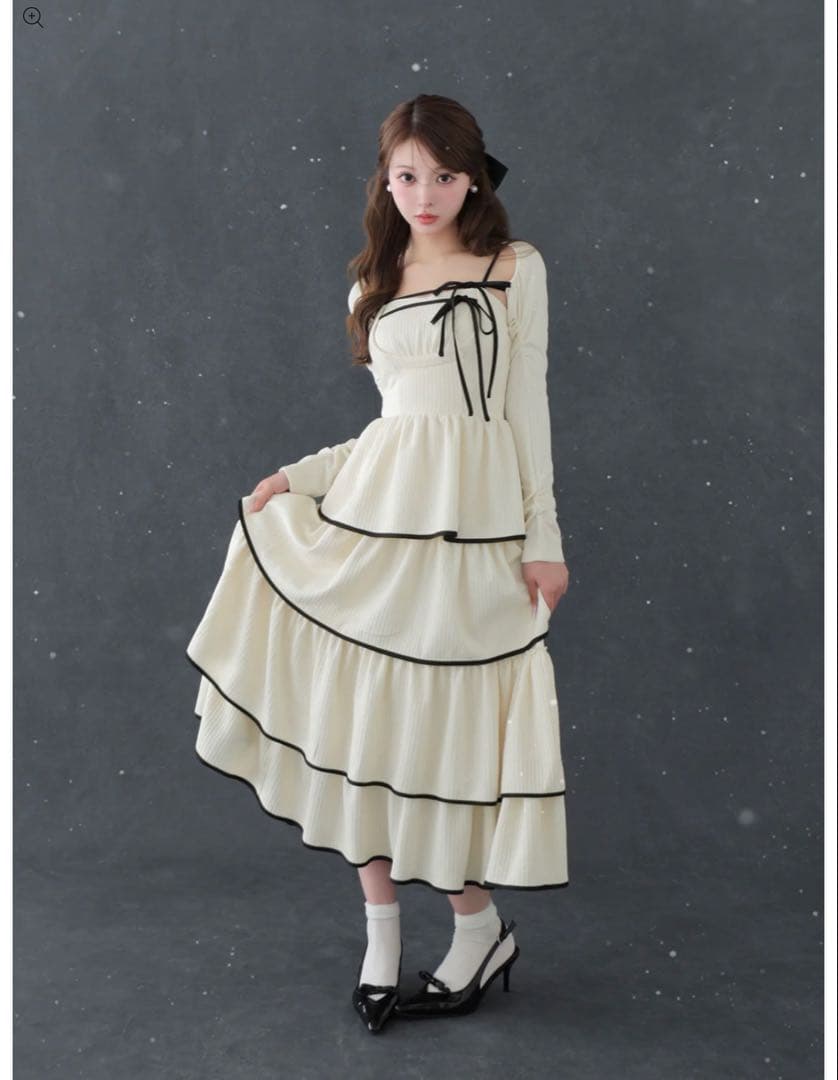 エムエメ　Tiered ribbon ensemble onepiece