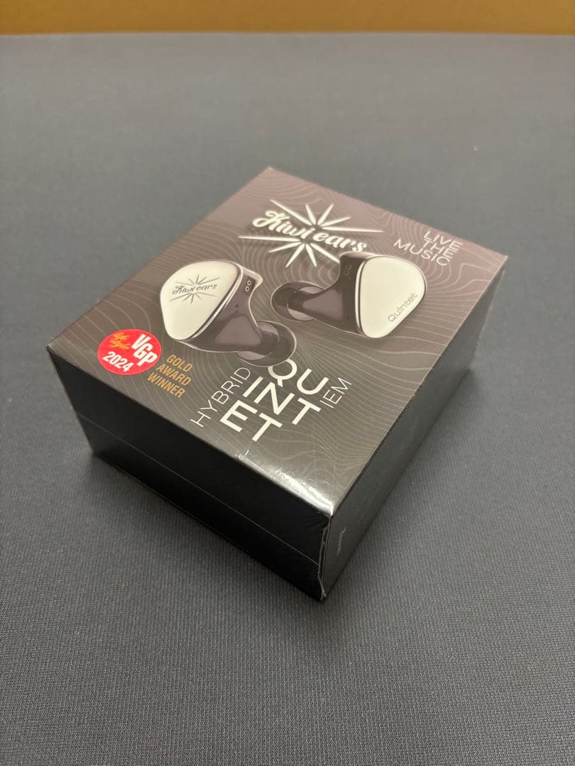 Kiwi Ears Quintetハイブリッド型 ハイエンドイヤホン