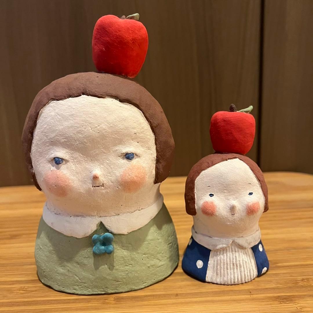 【美品セット】鈴木佳世さんの人形型置物 りんご