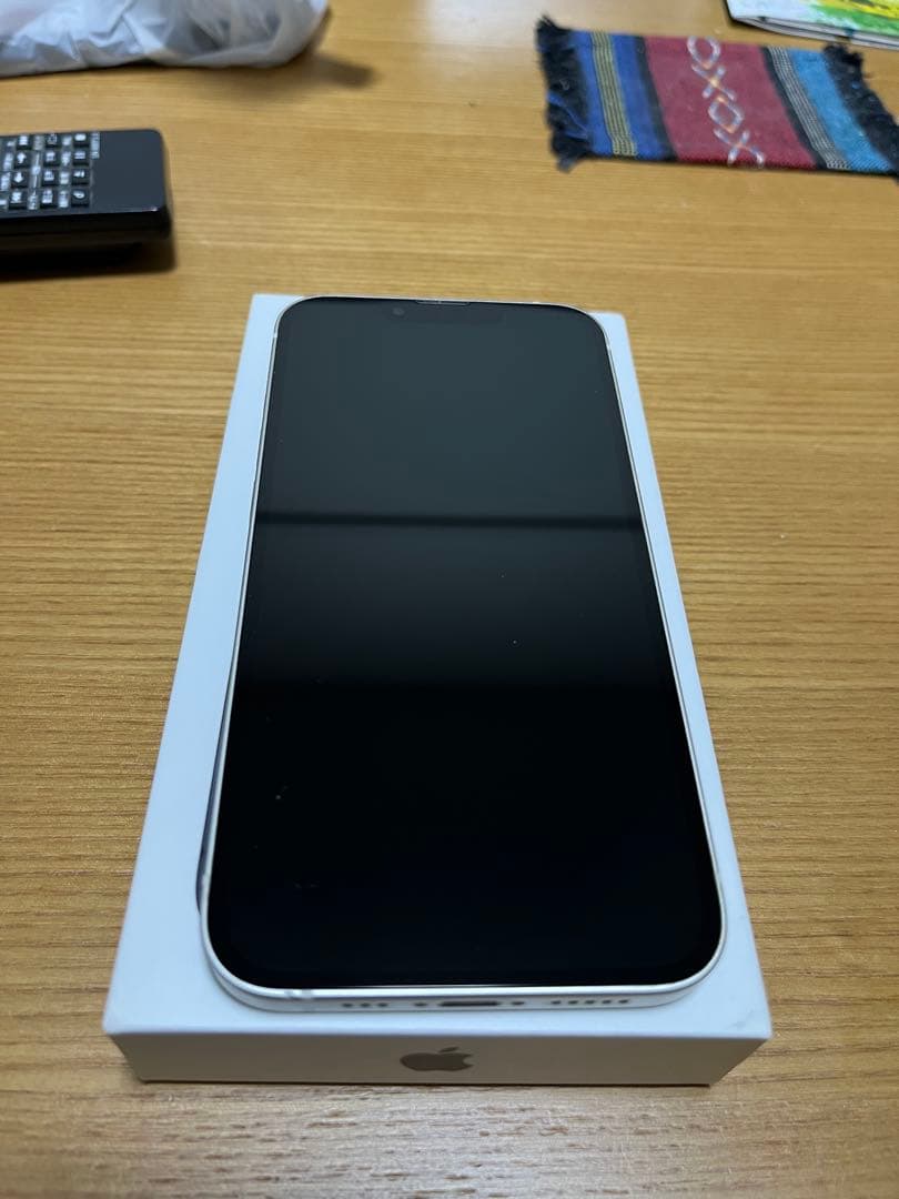 【オマケ付】iPhone13 512GB スターライト& 新品モバイルバッテリー