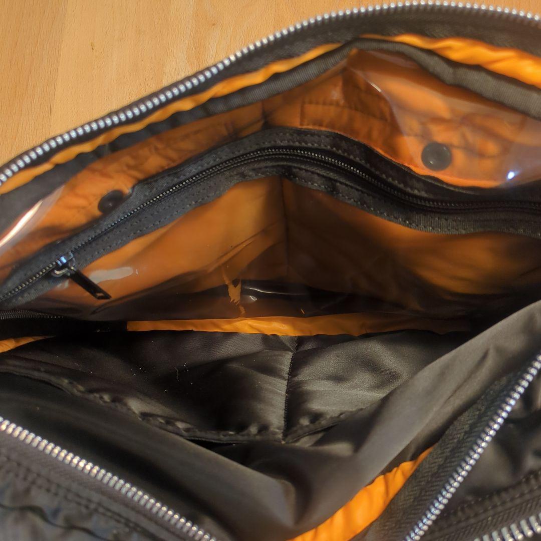 【廃盤】ポーター　PORTER タンカー　ブラック ショルダーバッグ　やや大きめ