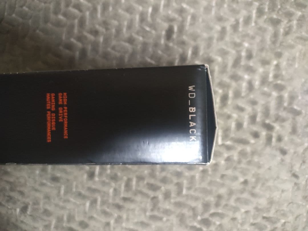 WD_BLACK 3.5インチゲーミングハードドライブ