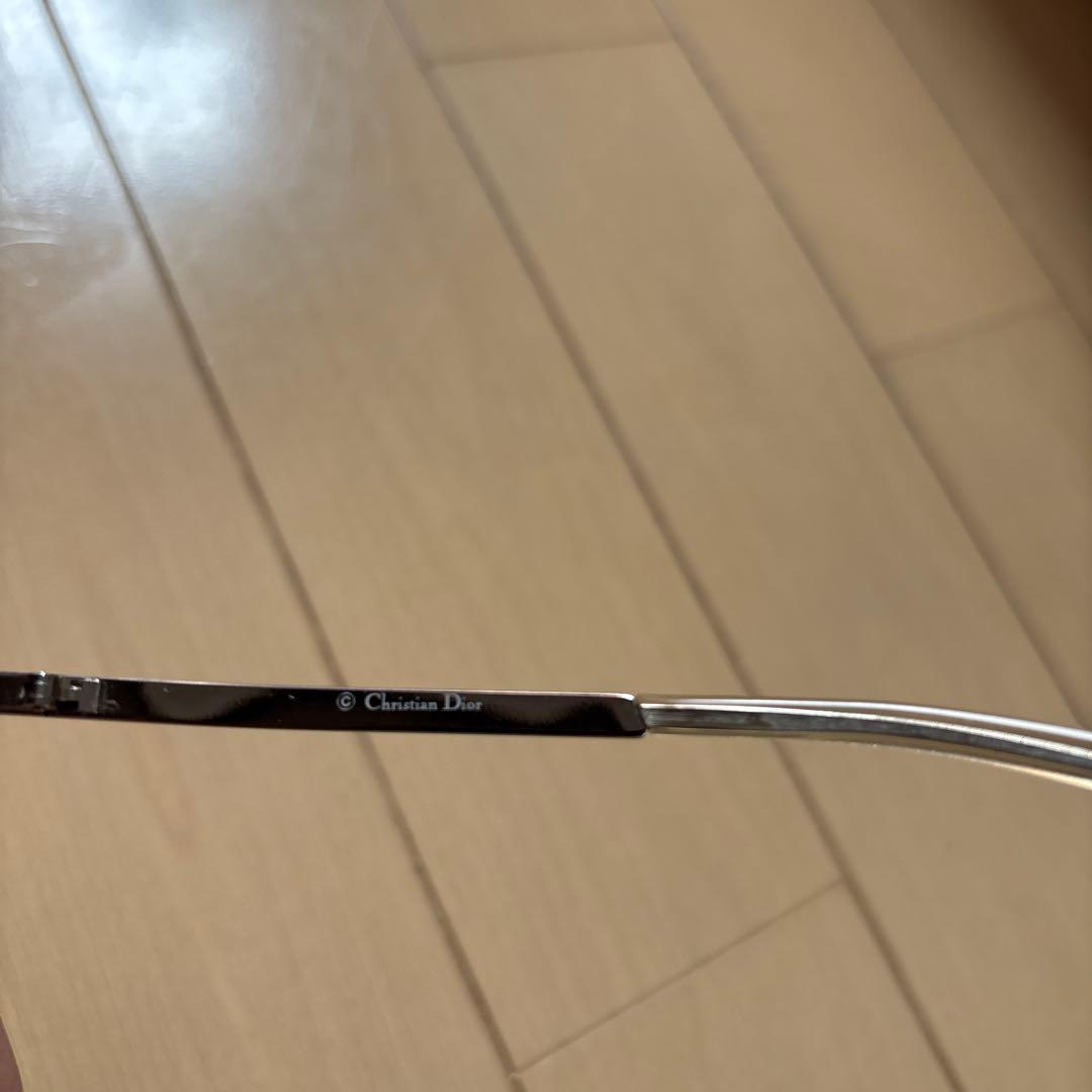 Dior シルバー リムレスサングラス